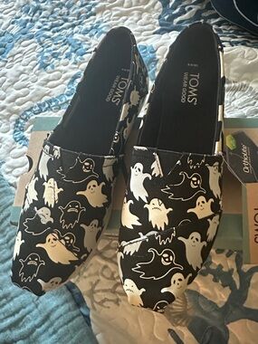 TOMS Black Slip-On canvas with White Ghost Print